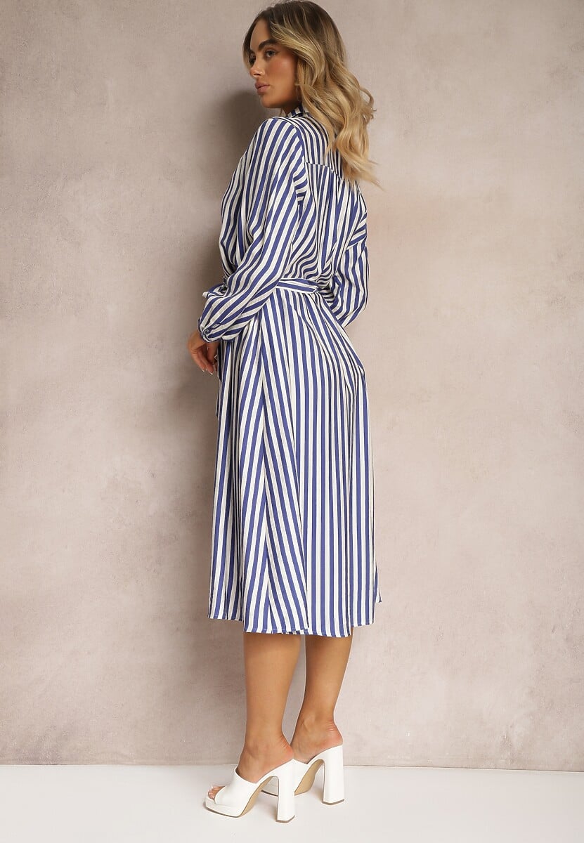 Granatowo-Biała Sukienka o Koszulowym Kroju z Materiałowym Paskiem Zapinana na Guziki Dimori