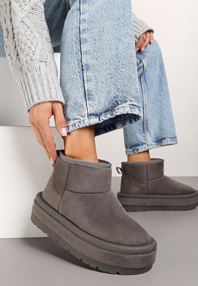 Ciemnoszare Krótkie Śniegowce Wsuwane na Grubej Podeszwie Tinarella