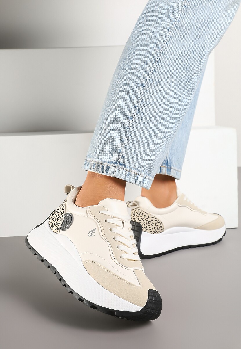 Beżowe Sneakersy Vices na Platformie Ozdobione Naszywką i Panterką Selothiel