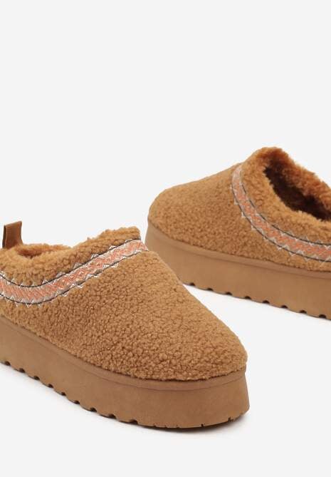 Brązowe Śniegowce na Platformie z Niską Cholewką i Haftem Zinnorea