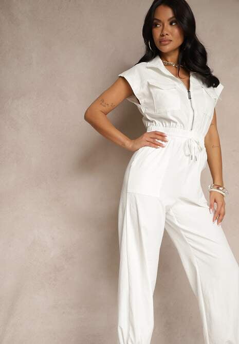 Biały Kombinezon z Krótkim Rękawem i Kołnierzykiem Zapinany na Suwak Soveldi