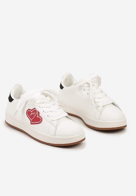 Białe Sneakersy z Naszywką w Kształcie Serc Usitala