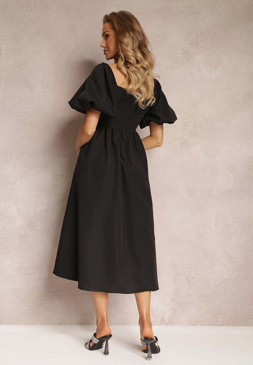 Czarna Midi Sukienka o Rozkloszowanym Fasonie z Kwadratowym Dekoltem i Bufiastymi Rękawami Briakke