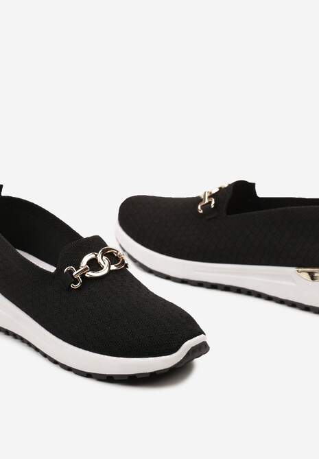 Czarne Wsuwane Półbuty w Stylu Tenisówek Ozdobione Klamrą Wiatalia