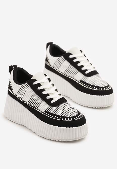 Czarno-Białe Sneakersy na Tłoczonej Platformie z Ozdobnymi Przeszyciami Faloviela