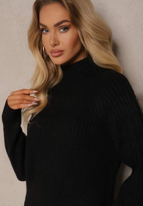 Czarna Pudełkowa Sukienka Sweterkowa Półgolf z Wełną Norawen