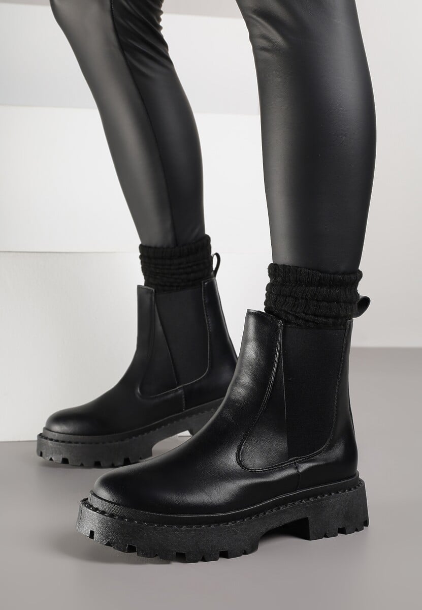 Czarne Botki Sztyblety na Grubej Podeszwie Gosoga