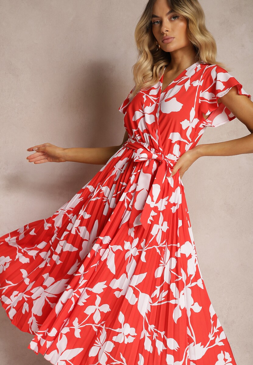 Fioletowa Sukienka z Kopertowym Dekoltem Plisowanym Dołem Wykończona w Talii Paskiem i Gumką Elsavia