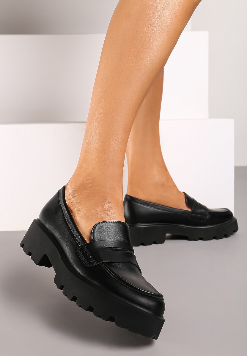 Czarne Mokasyny Dansitu