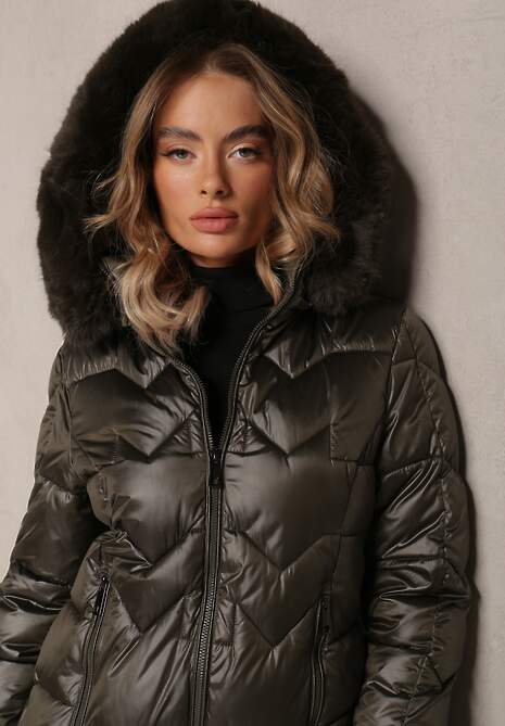 Ciemnozielona Kurtka z Pikowaniem z Kapturem Ozdobionym Futerkiem Ariames