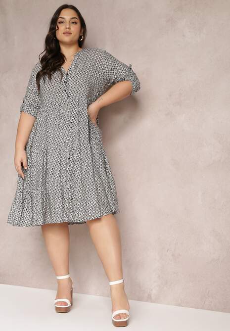 Czarna Sukienka z Guzikami i Podwijanymi Rękawami 7/8 Agalanie