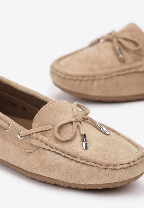 Ciemnobeżowe Mokasyny z Cholewką przed Kostkę z Przeszyciami i Ozdobną Kokardką Yaledia