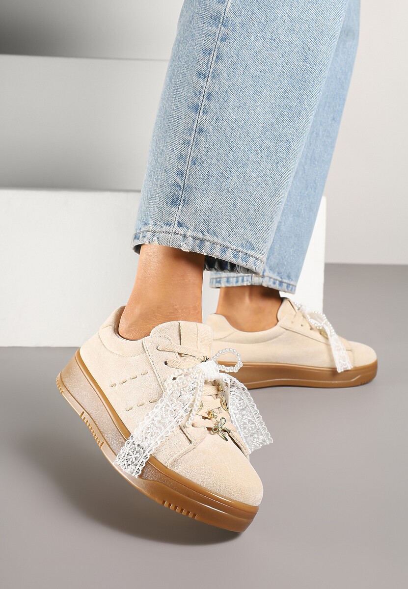 Brązowe Sneakersy na Niskiej Platformie z Aplikacjami i Kokardkami Divienne