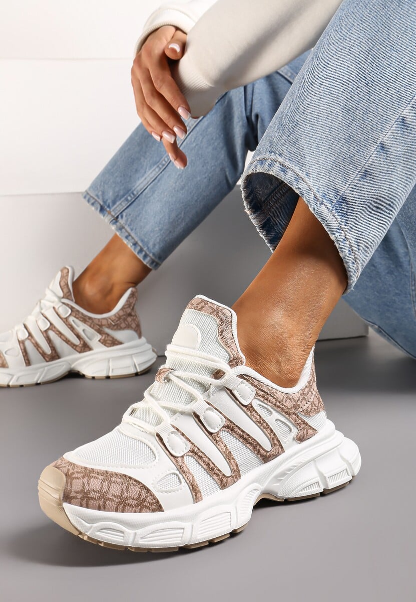 Ciemnobeżowe Sneakersy Ozdobione Tłoczeniem i Wstawkami Keladavia