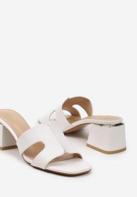 Białe Wsuwane Klapki z Ekoskóry na Słupku Qlina