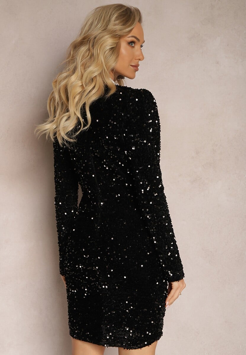 Czarna Dopasowana Sukienka Kopertowa w Cekiny Vionella