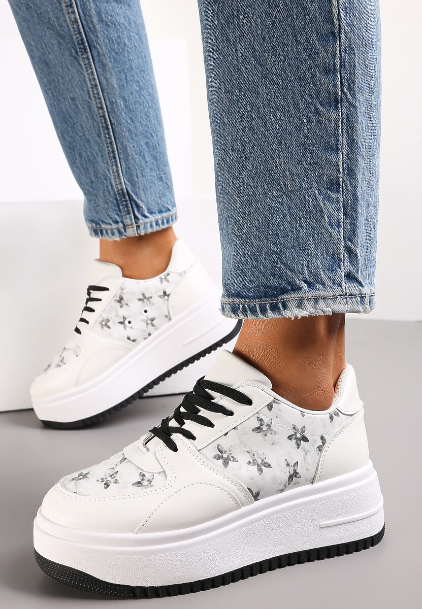Biało-Czarne Sneakersy na Platformie z Nadrukiem w Kwiaty Chedora