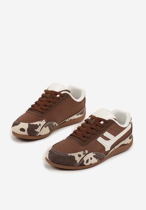 Brązowe Sneakersy z Geometrycznym Motywem i Wzorem w Łaty Arpolia