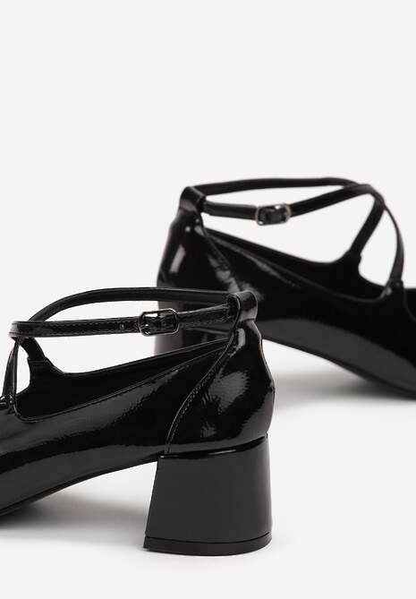 Czarne Lakierowane Czółenka na Obcasie ze Skrzyżowanymi Paseczkami Swetto