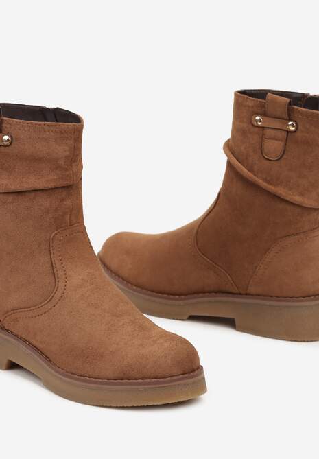 Brązowe Botki na Płaskiej Podeszwie Ozdobione Paskami Nevlina