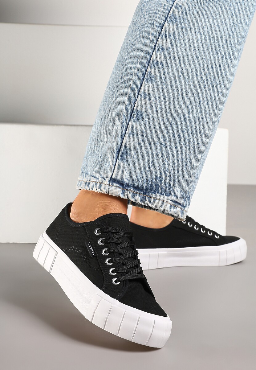 Czarno-Białe Trampki na Tłoczonej Platformie Maivoria