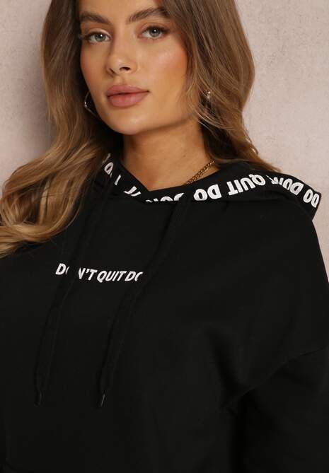 Czarna Bluza z Kapturem Vasilija