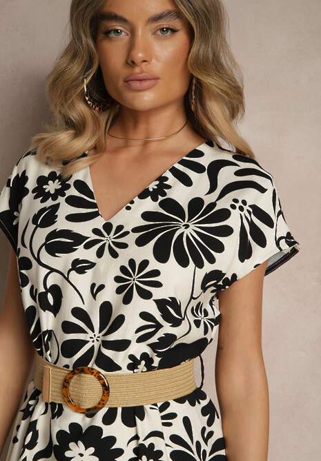 Czarna Rozkloszowana Sukienka z Wiskozy z Paskiem z Klamrą Zarenele