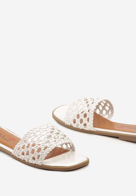 Białe Casualowe Klapki na Płaskiej Podeszwie z Ażurowym Paskiem Ellnara
