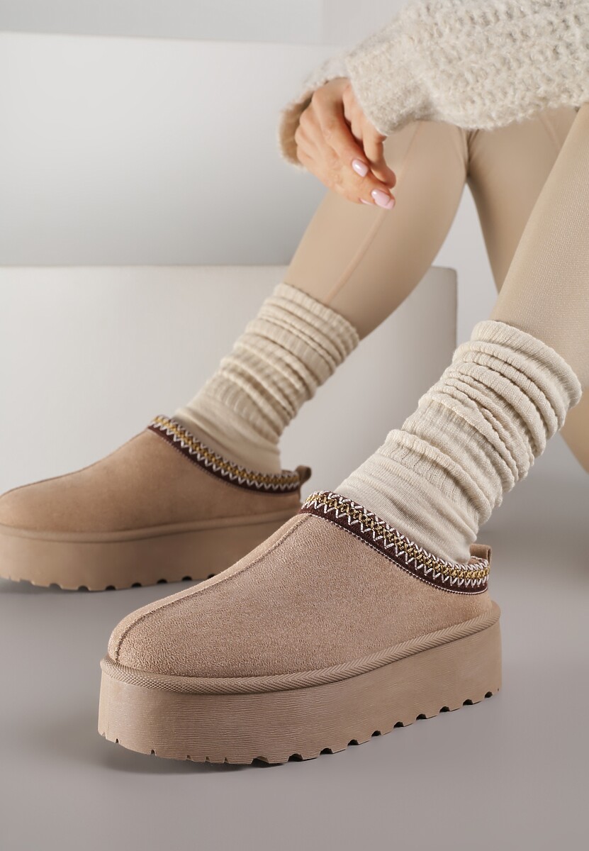 Ciemnobeżowe Śniegowce na Platformie z Ozdobnym Paskiem Lotiara