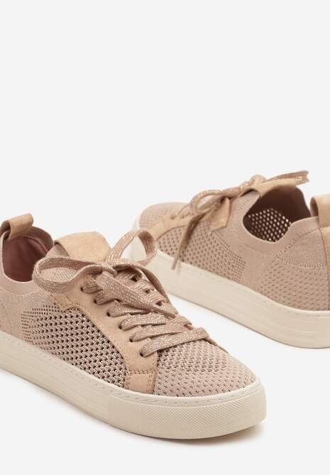 Różowe Sneakersy Ozdobione Siateczką Varlio