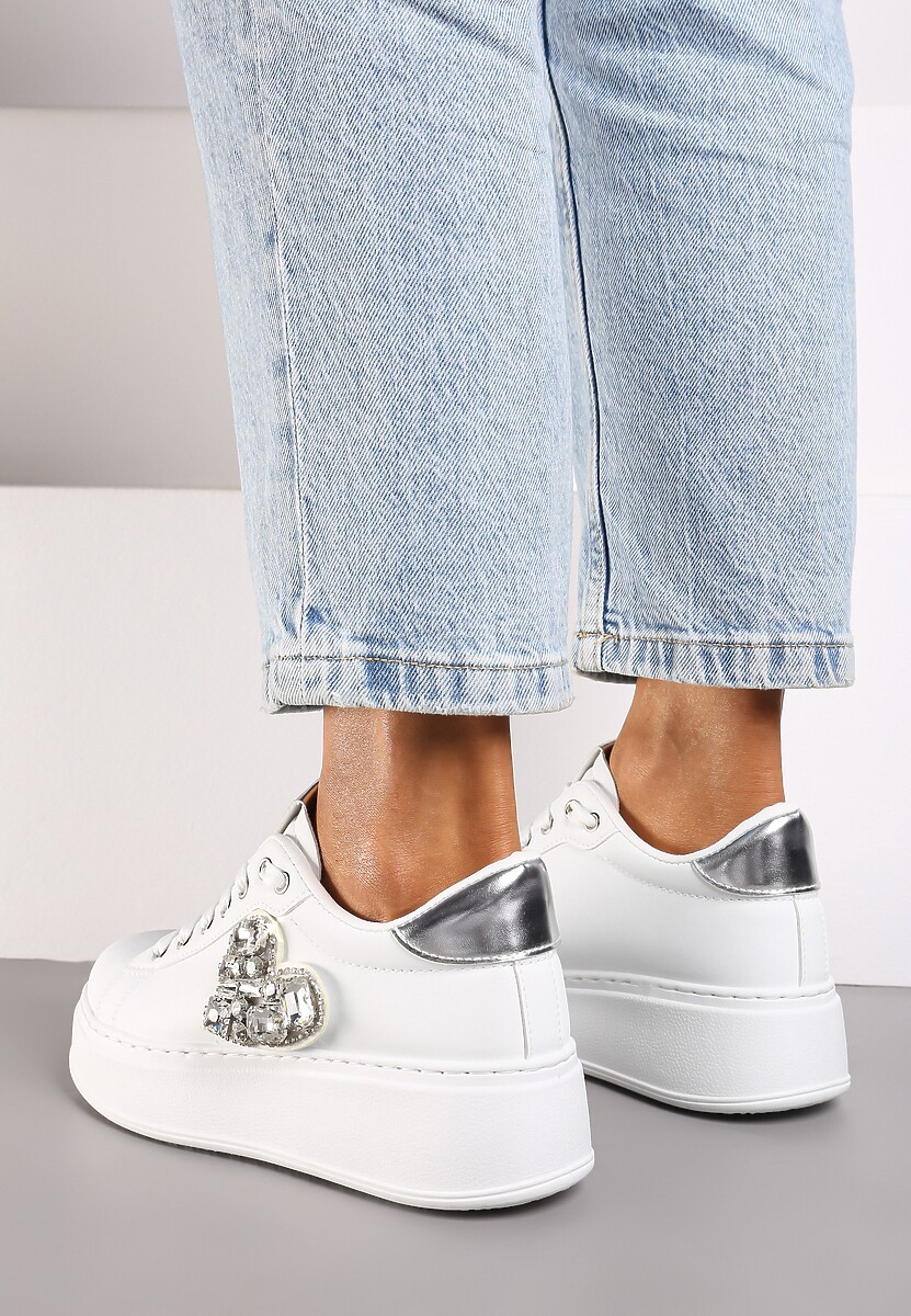 Biało-Srebrne Sneakersy na Grubej Platformie z Cyrkoniową Naszywką w Kształcie Serca Remila