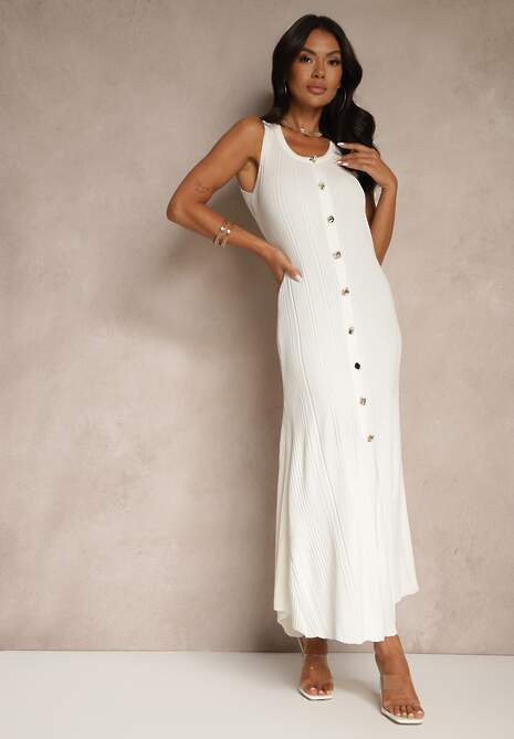 Biała Sweterkowa Sukienka z Wiskozy Ozdobiona Guzikami Lunioris