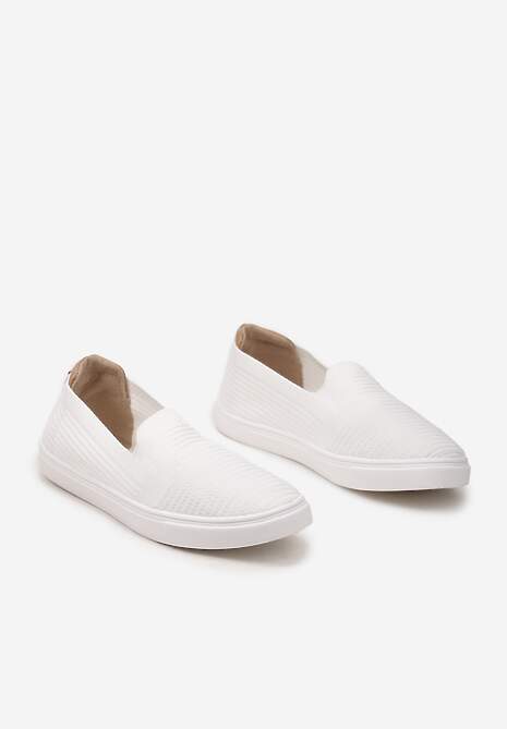 Białe Wsuwane Tenisówki Ozdobione Wstawką z Ekoskóry na Zapiętku Eliriaba