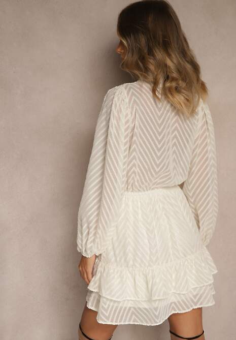 Jasnobeżowa Sukienka Mini w Skośne Paski o Rozkloszowanym Fasonie z Gumką w Talii Tennari