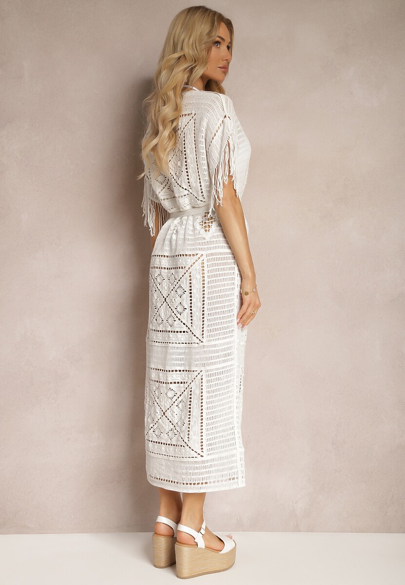 Biała Szydełkowa Sukienka Maxi z Frędzlami i Rękawem Typu Nietoperz Yumoto