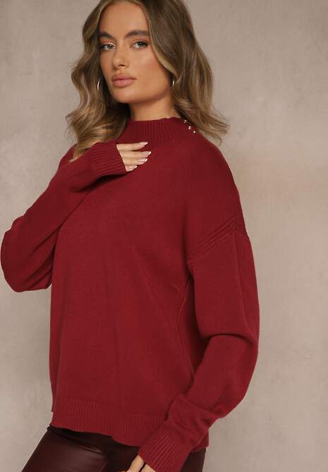 Bordowy Gładki Golf Zdobiony Guzikami przy Dekolcie Rallessa