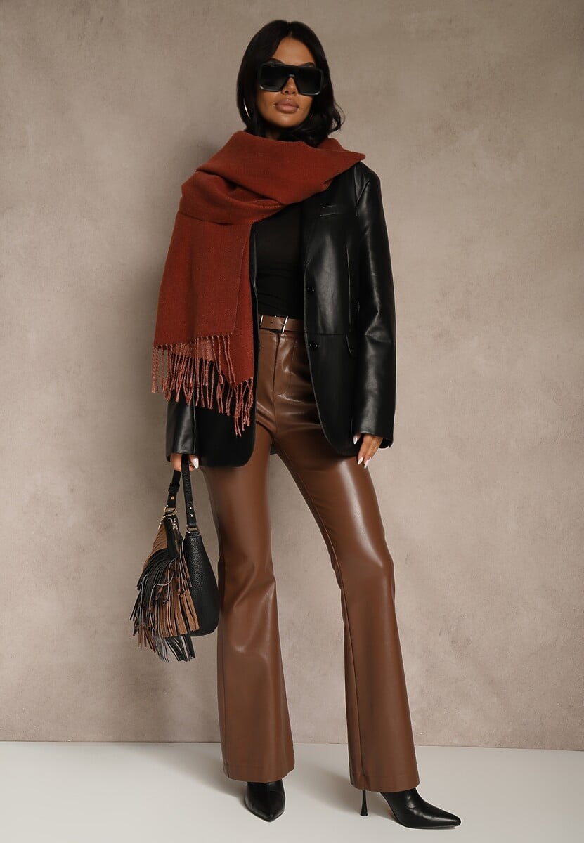 Bordowy Szalik z Bawełny i Wiskozy o Klasycznym Fasonie z Frędzlami Vetirosa