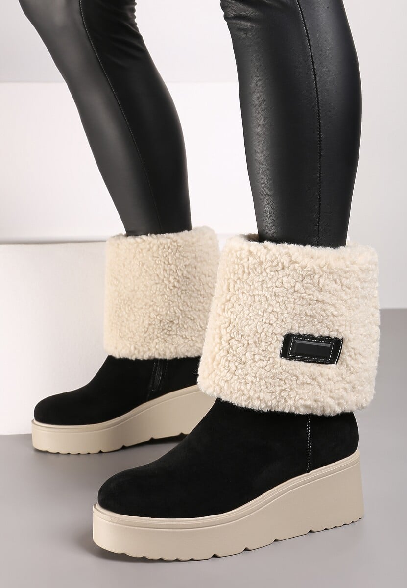 Czarne Botki na Koturnie Ozdobione Futerkiem w Stylu Baranka Asdora