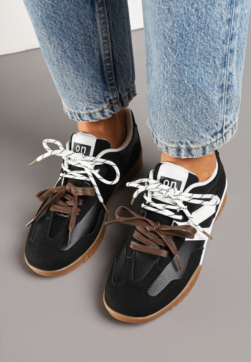 Czarno-Białe Sneakersy w Stylu Kultowych Tenisówek z Podwójnymi Sznurówkami Nilaviela