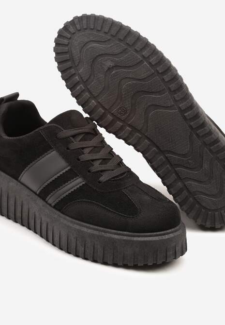 Czarne Sneakersy na Tłoczonej Platformie z Paskami Rilasena