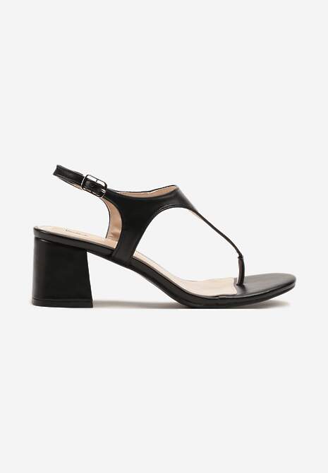 Czarne Sandały na Słupku w Stylu Japonek Cleoselle