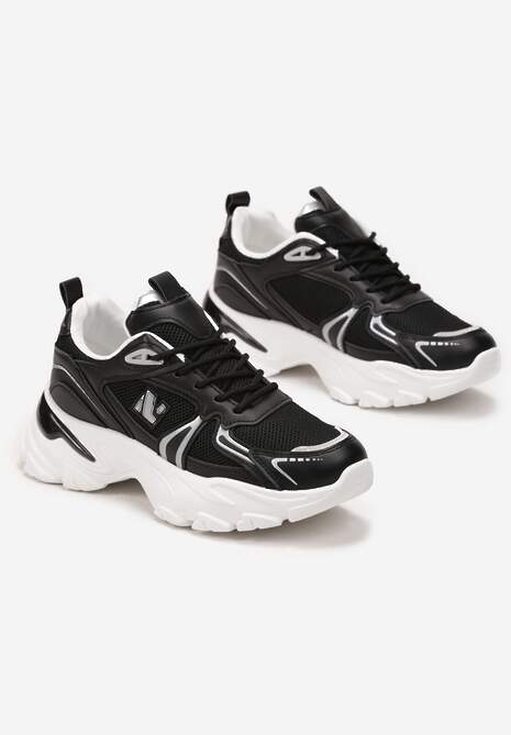 Czarne Sznurowane Sneakersy z Siateczką i Wycięciami Solenare