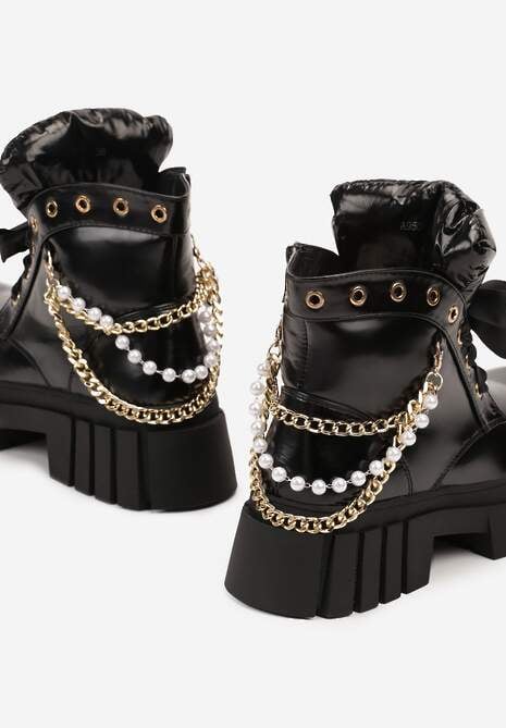 Czarne Botki na Platformie z Ozdobnymi Łańcuszkami i Perłami Verisae