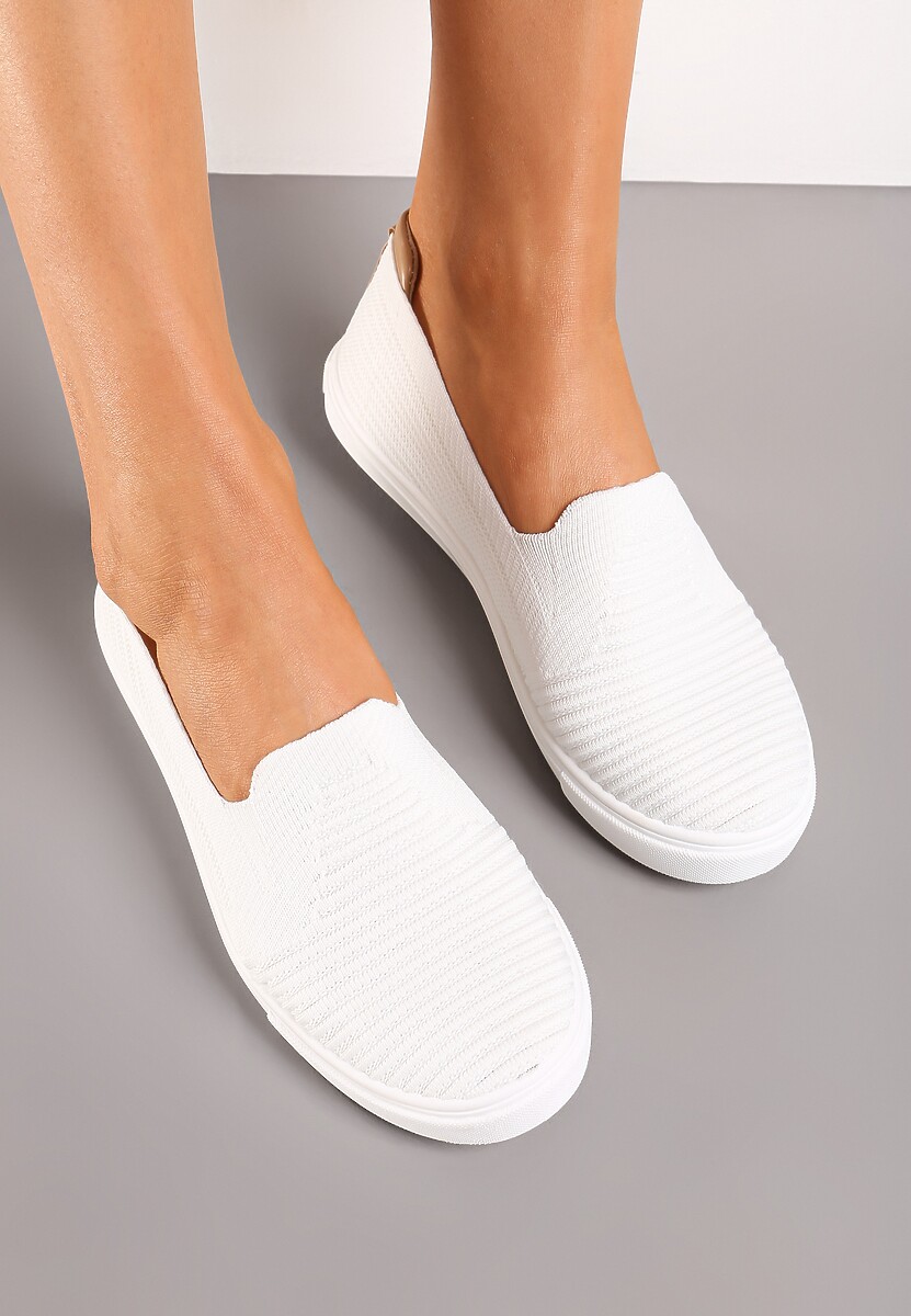 Białe Wsuwane Tenisówki Ozdobione Wstawką z Ekoskóry na Zapiętku Eliriaba