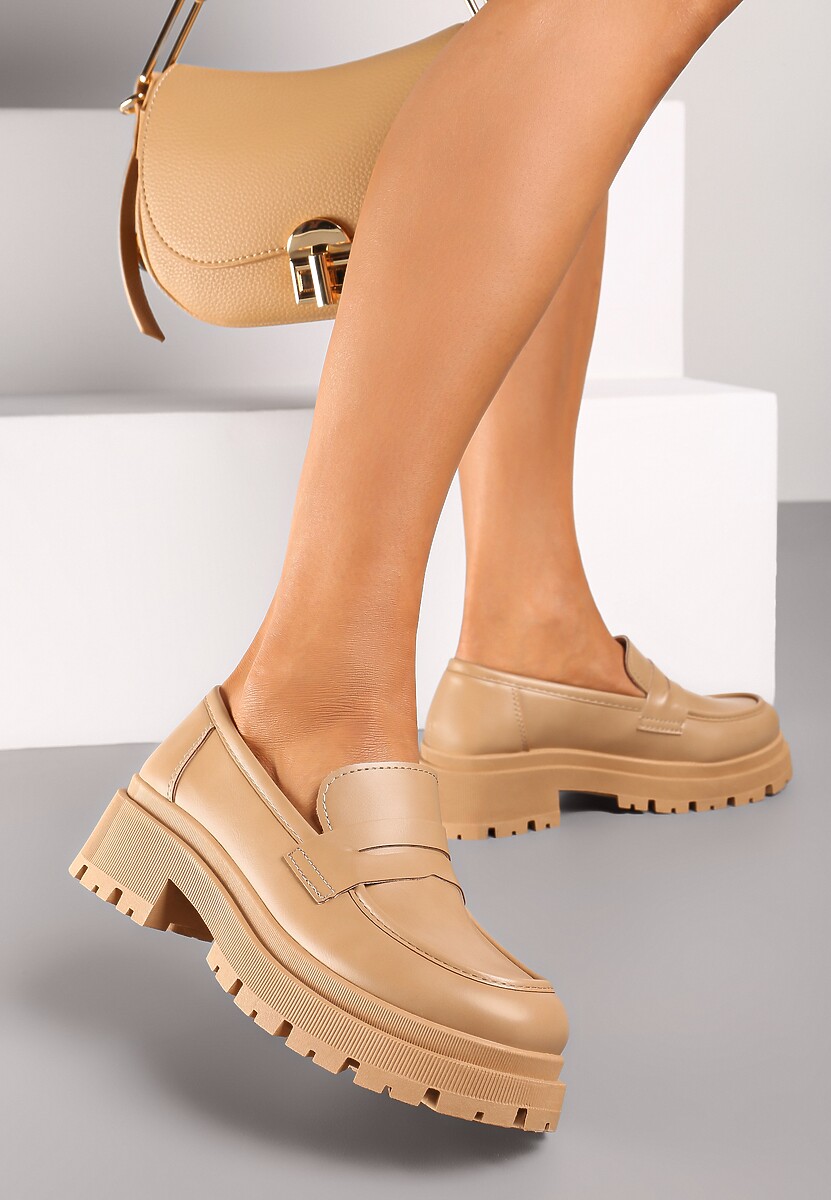 Ciemnobeżowe Eleganckie Mokasyny na Grubej Podeszwie z Tłoczeniami Naiveen