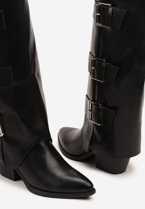 Czarne Kozaki na Słupku Kowbojki Ozdobione Metaliczną Aplikacją i Wywiniętą Cholewką Latareia