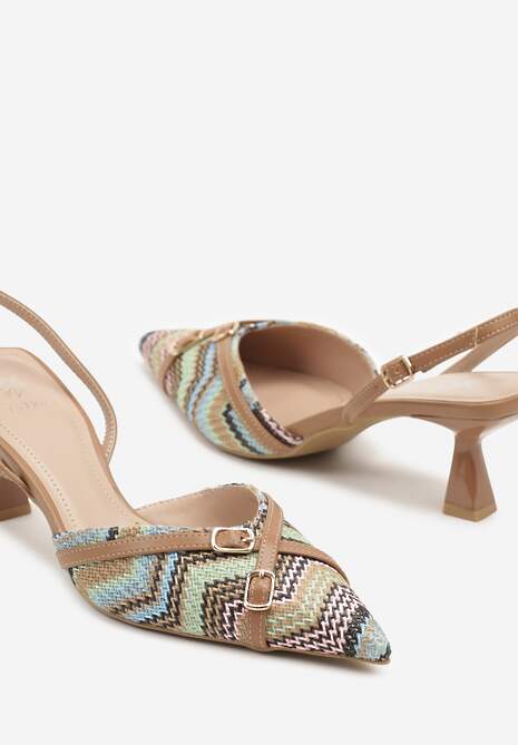 Brązowe Sandały na Kaczuszce z Odkrytą Piętą o Ozdobnymi Sprzączkami Adivini