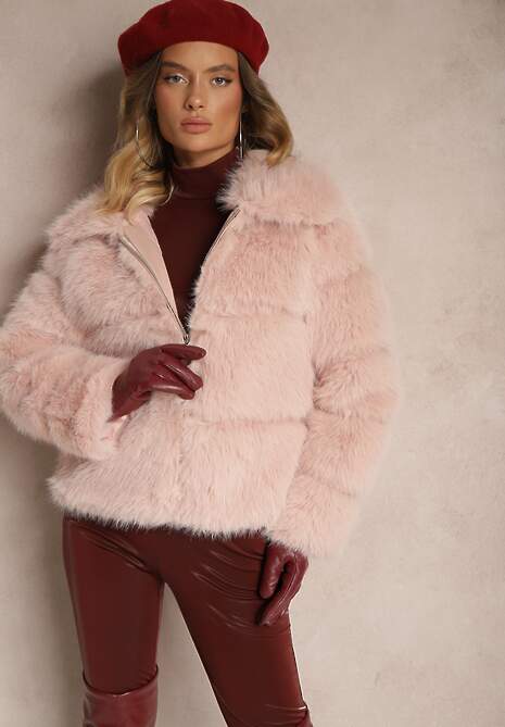 Różowa Pikowana Kurtka Futrzana z Eleganckim Kołnierzem Sinadrea