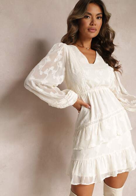 Jasnobeżowa Krótka Sukienka Boho Ozdobiona Metaliczną Nitką Eleonoritta