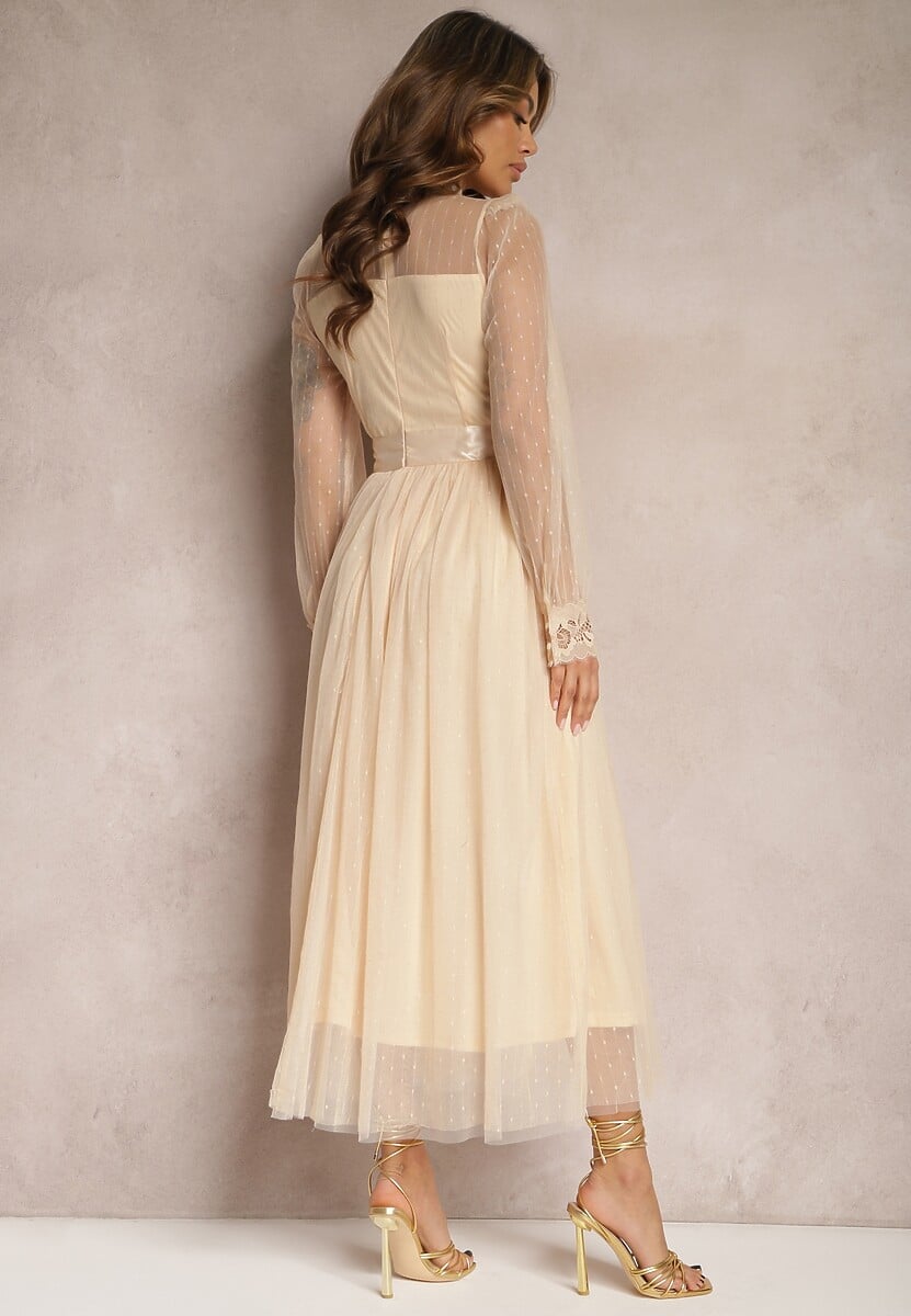 Beżowa Siateczkowa Sukienka Maxi o Rozkloszowanym Kroju z Ozdobną Koronką Narile